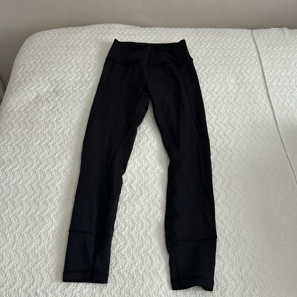 Lululemon black leggings